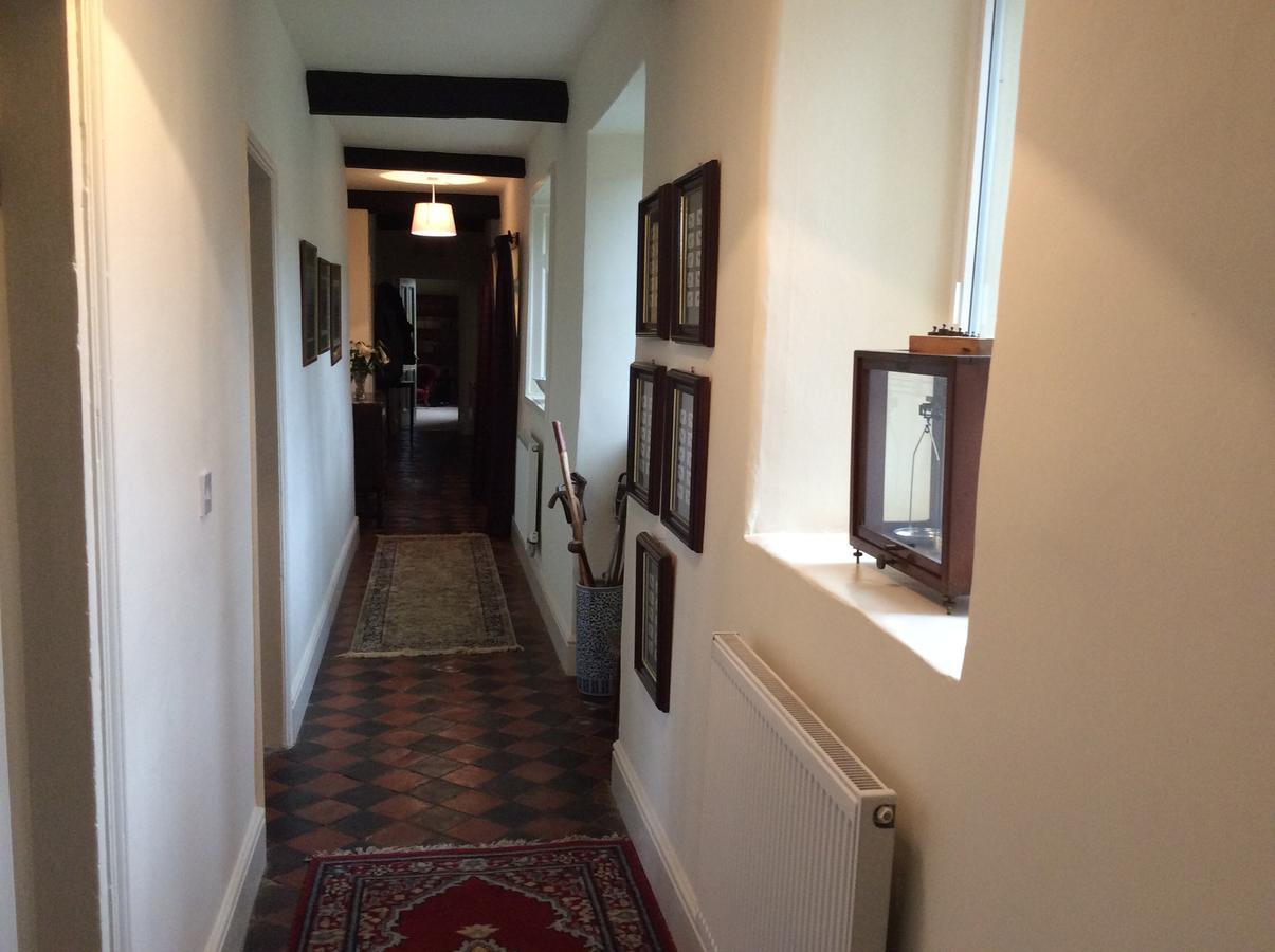 Castle Farm House B&B Корби Екстериор снимка