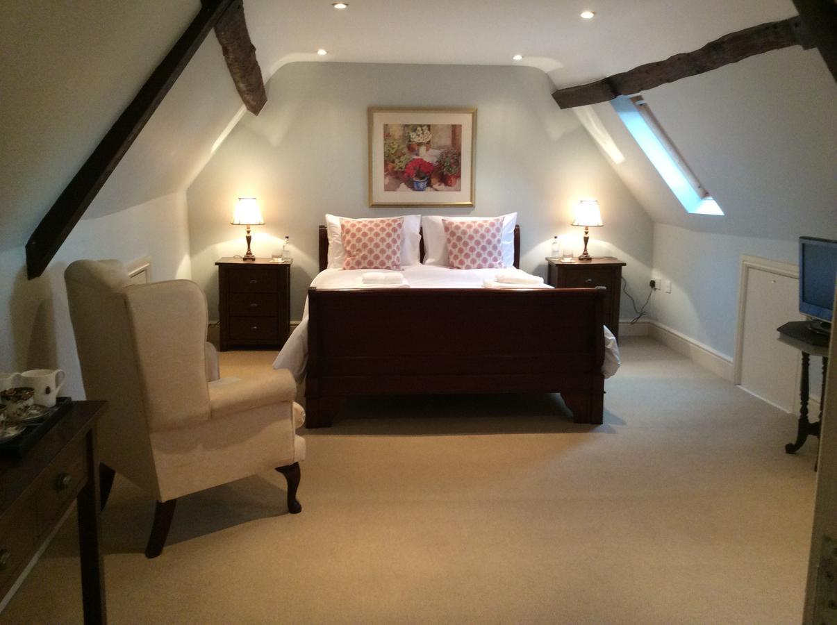 Castle Farm House B&B Корби Екстериор снимка